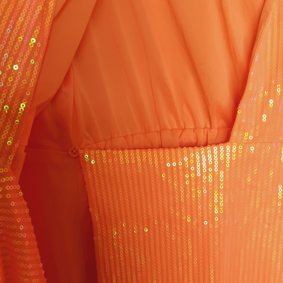 House of Harlow 1960 Shimmering Sequin Orange Long Sleeve Dress - Picture 3 of 11